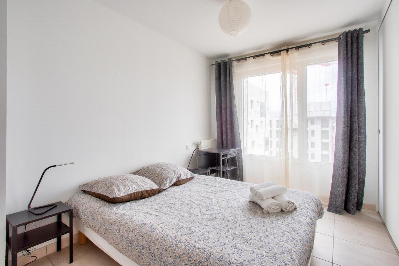 Escapade Sur L'Ile De Nantes Apartment Bagian luar foto