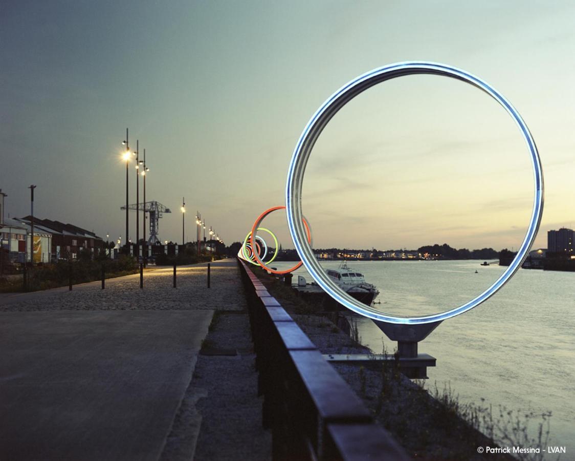 Escapade Sur L'Ile De Nantes Apartment Bagian luar foto